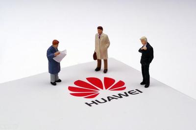 破釜沉舟 任正非告別代理，華為開啟自主創新之路